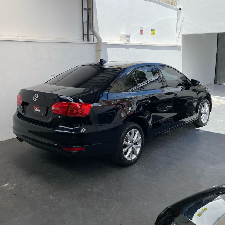 2012 VOLKSWAGEN JETTA 2.0 TIPTRONIC FLEX – MUITO NOVO
