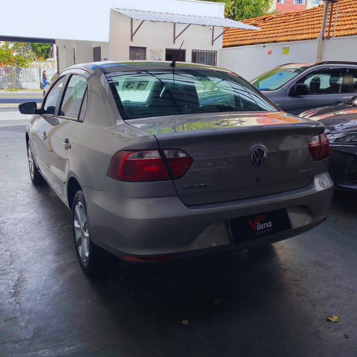 2013 VOLKSWAGEN NOVO VOYAGE 1.6 I-MOTION FLEX – COMPLETO