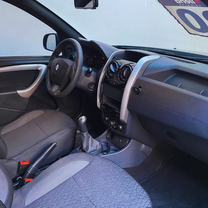 2020 RENAULT OROCH EXPRESS 1.6 MANUAL FLEX – MUITO NOVA