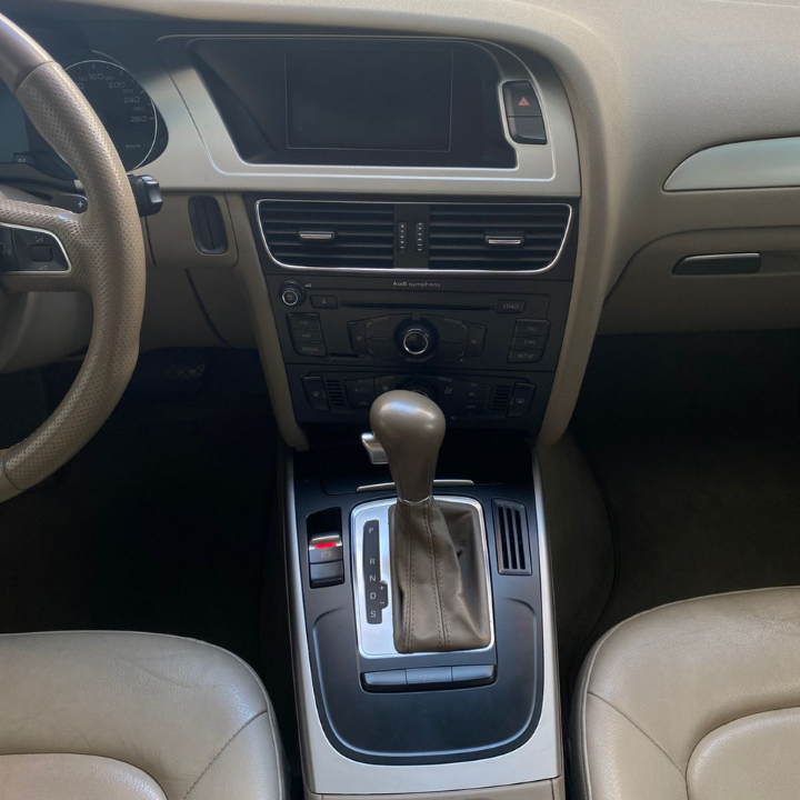 2012 AUDI A4 2.0T AUTOMATICA GASOLINA – TETO SOLAR/BLINDADA