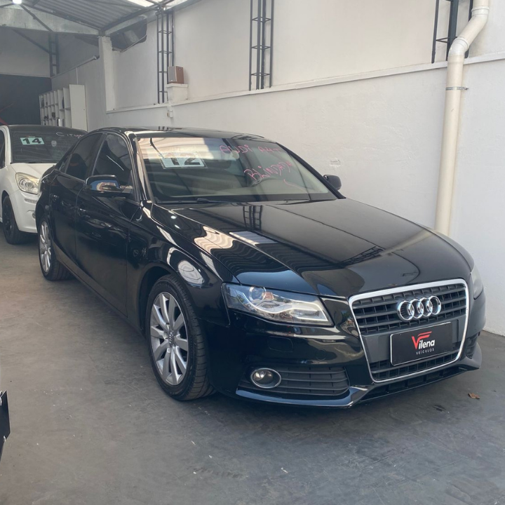 2012 AUDI A4 2.0T AUTOMATICA GASOLINA – TETO SOLAR/BLINDADA