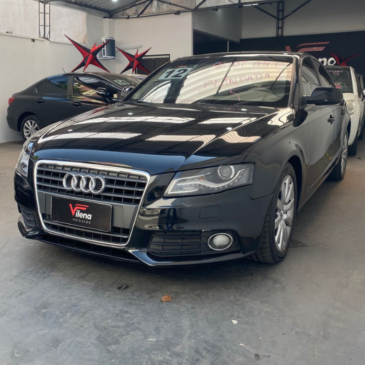 2012 AUDI A4 2.0T AUTOMATICA GASOLINA – TETO SOLAR/BLINDADA