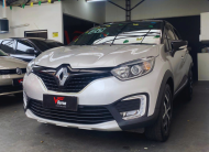 2020 RENAULT CAPTUR 1.6 INTENSE FLEX AUTOMÁTICO – BAIXO KM