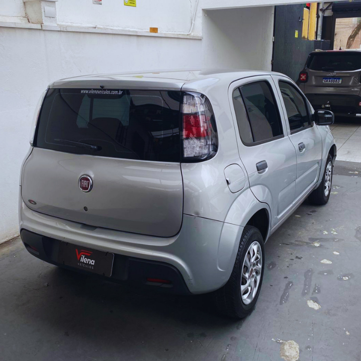 2021 FIAT UNO 1.0 ATTRACTIVE FLEX MANUAL – BAIXO KM