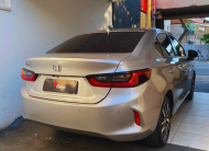 2024 HONDA CITY 1.5 TOURING FLEX AUTOMÁTICO – MUITO NOVO