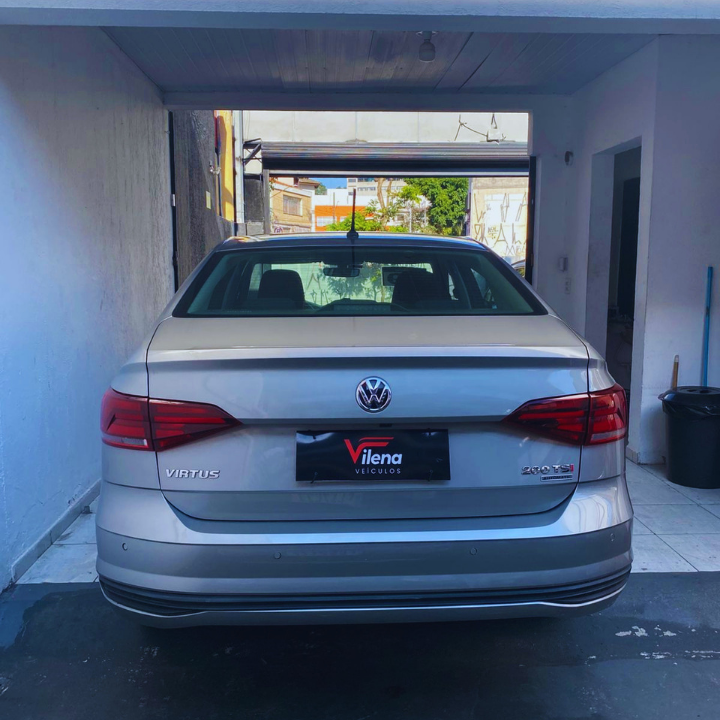 2019 VOLKSWAGEN VIRTUS COMFORTLINE 1.0 TSI FLEX AUTOMÁTICO – COMPLETO